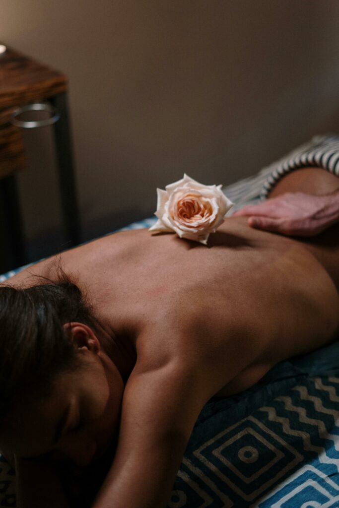 MASSAGES